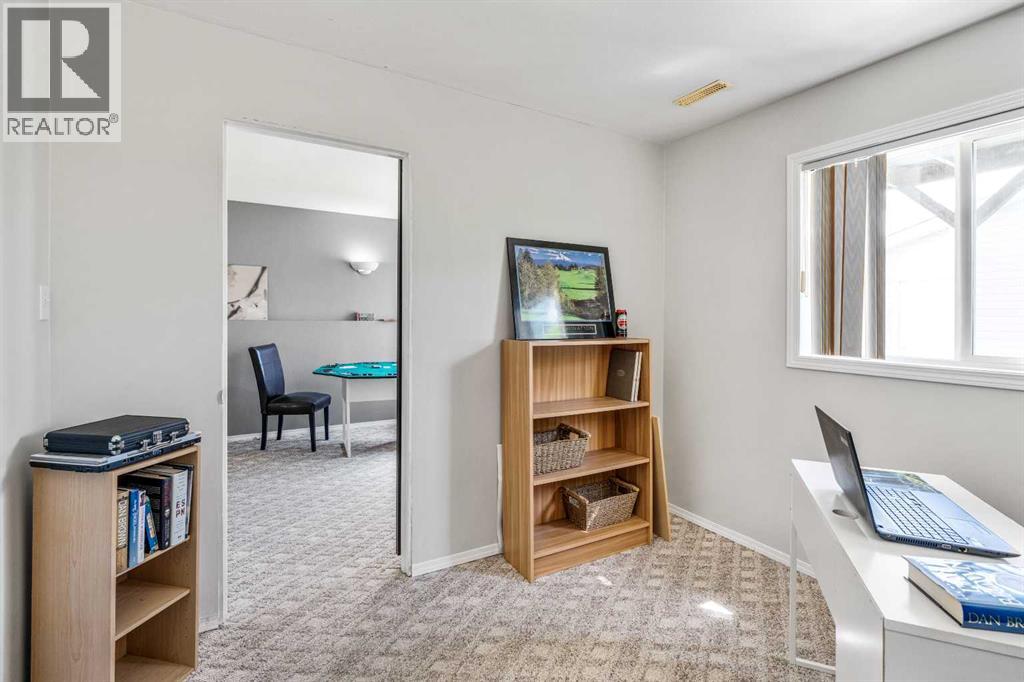 206 Fairmont Garden Road S - Image 28