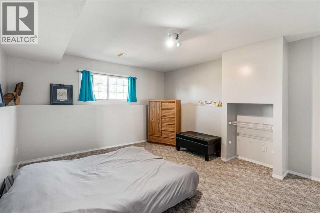206 Fairmont Garden Road S - Image 31