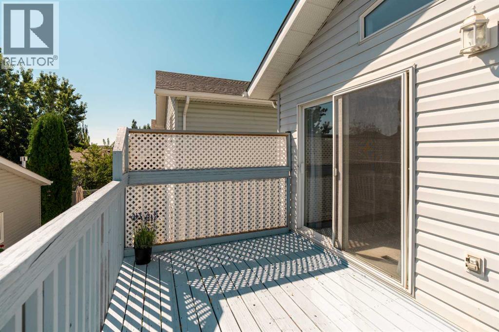 206 Fairmont Garden Road S - Image 39