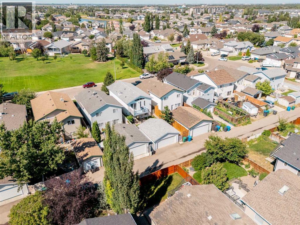 206 Fairmont Garden Road S - Image 44