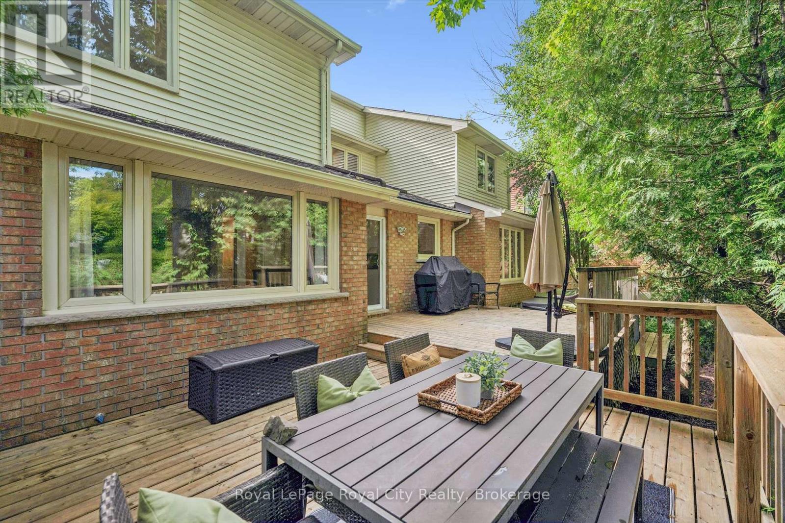 17 SUGARBUSH PLACE - Image 37