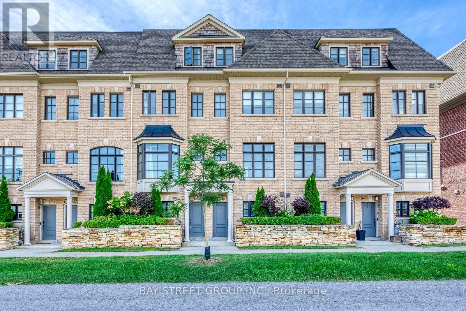 ##21 2172 TRAFALGAR ROAD - 1