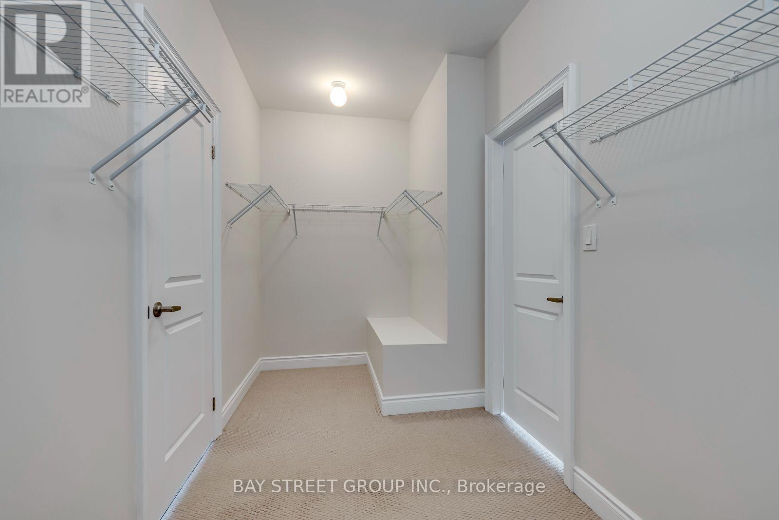 ##21 2172 TRAFALGAR ROAD - 12
