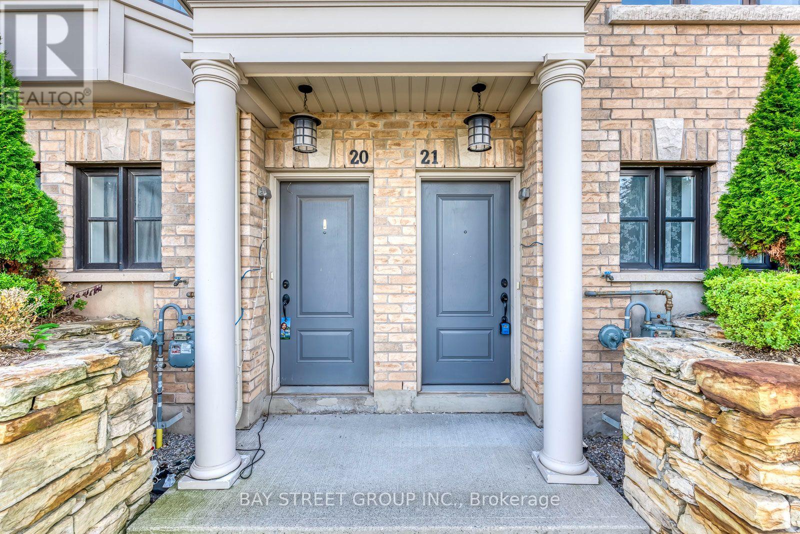 ##21 2172 TRAFALGAR ROAD - 2
