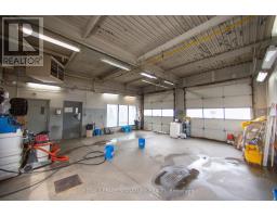 73 Kennedy Road S, Brampton, ON L6W3E4 Photo 11