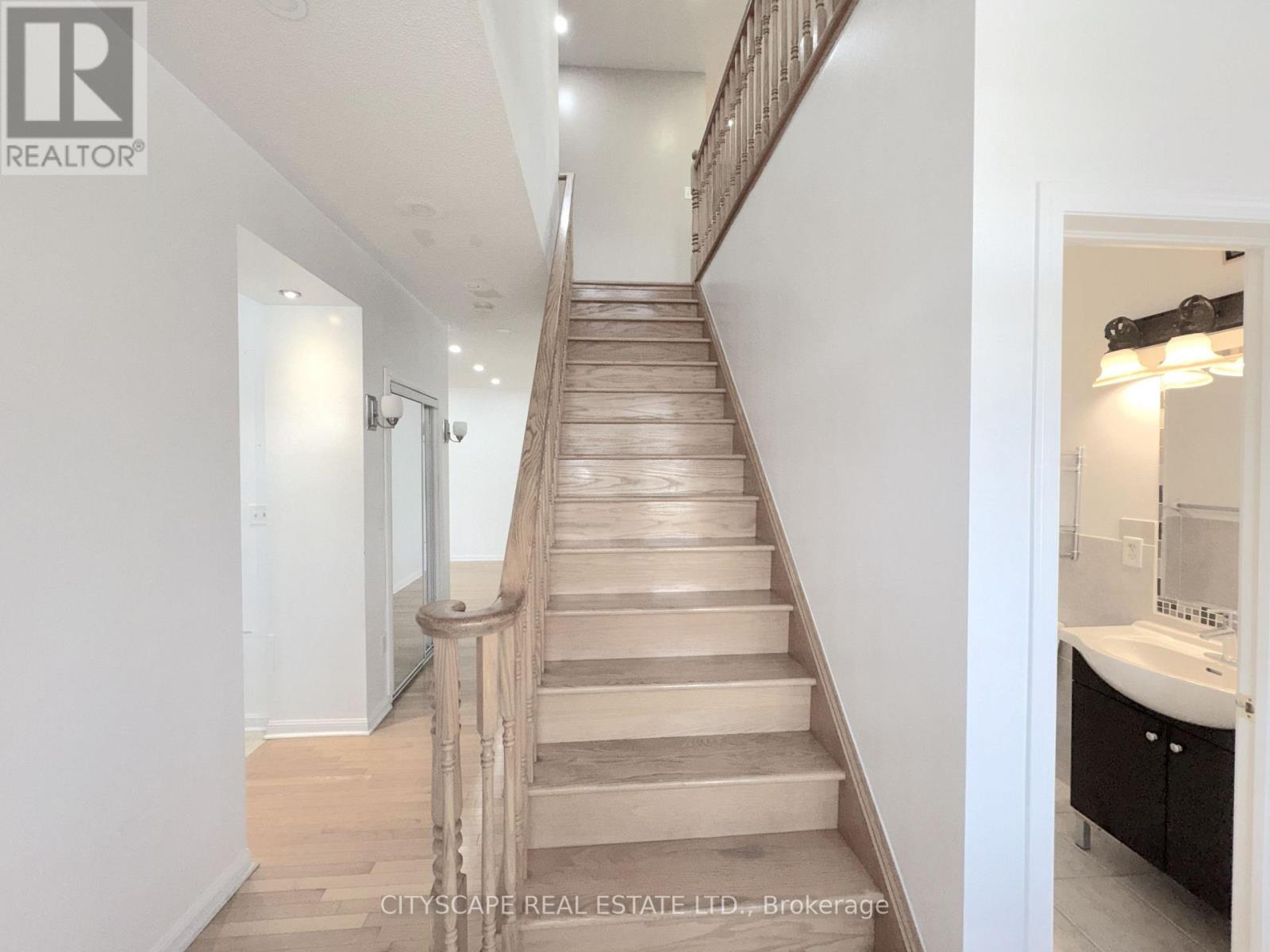 24 EASTWAY STREET - 21