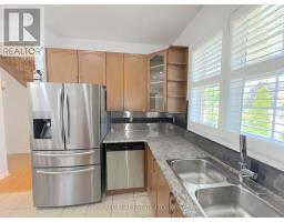 Sunroom - 24 Eastway Street, Brampton, ON L6S0A4 Photo 14
