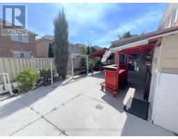 24 Eastway Street, Brampton, ON L6S0A4 Photo 46