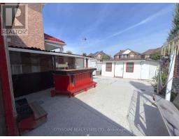 24 Eastway Street, Brampton, ON L6S0A4 Photo 47