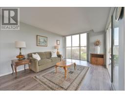 Den - 403 - 600 Rexdale Boulevard, Toronto, ON M9W6T4 Photo 6
