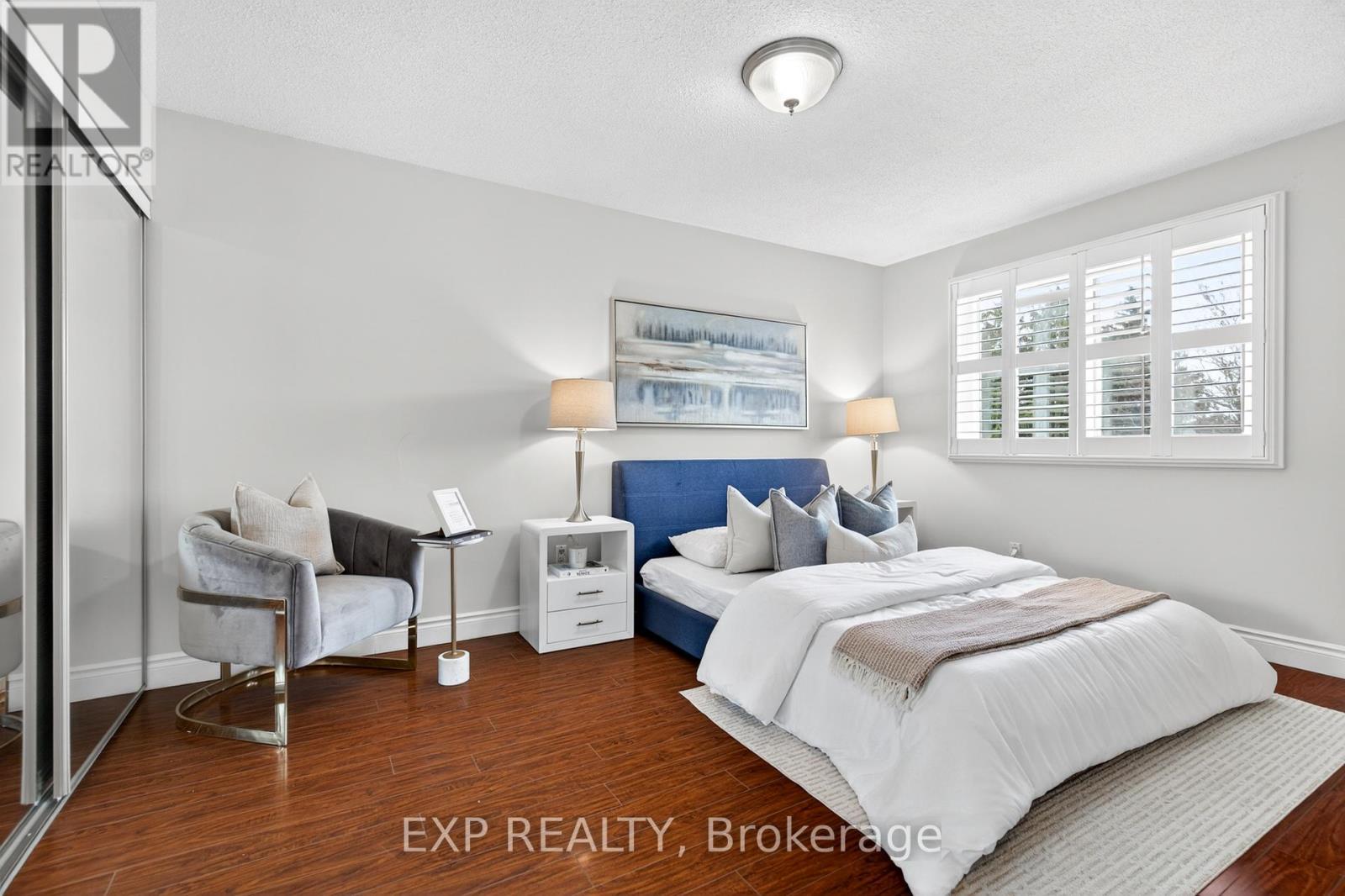 88 ENGLISH STREET - 21