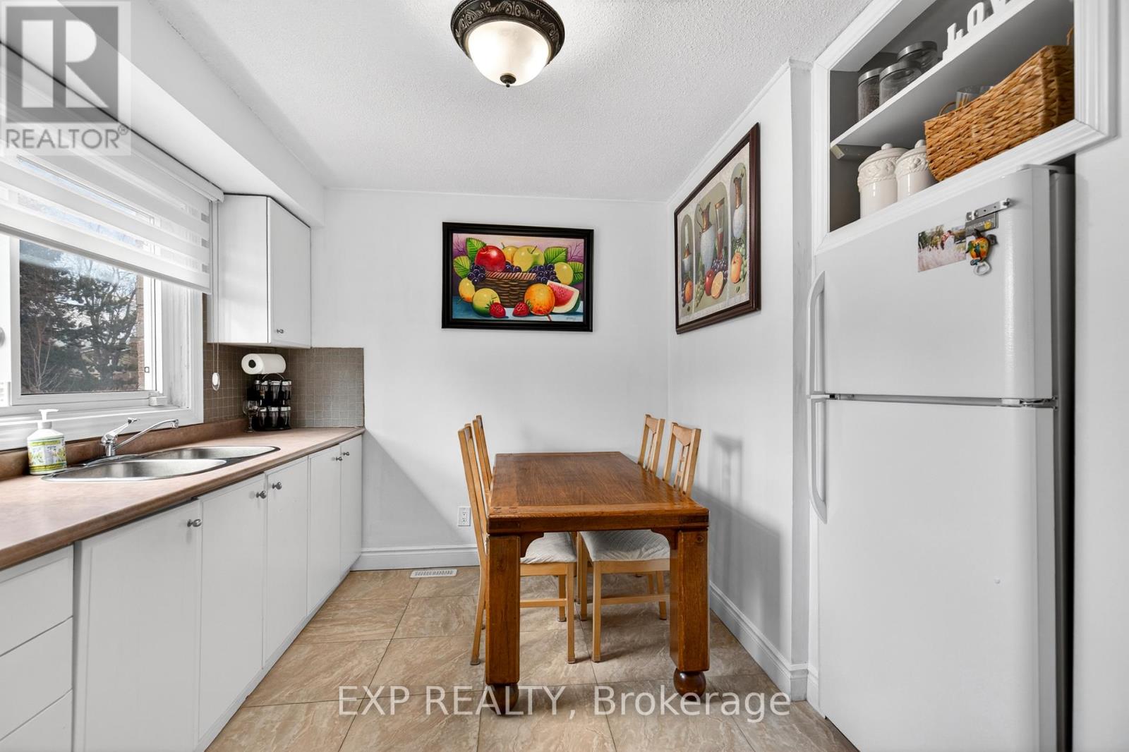 88 ENGLISH STREET - Image 30