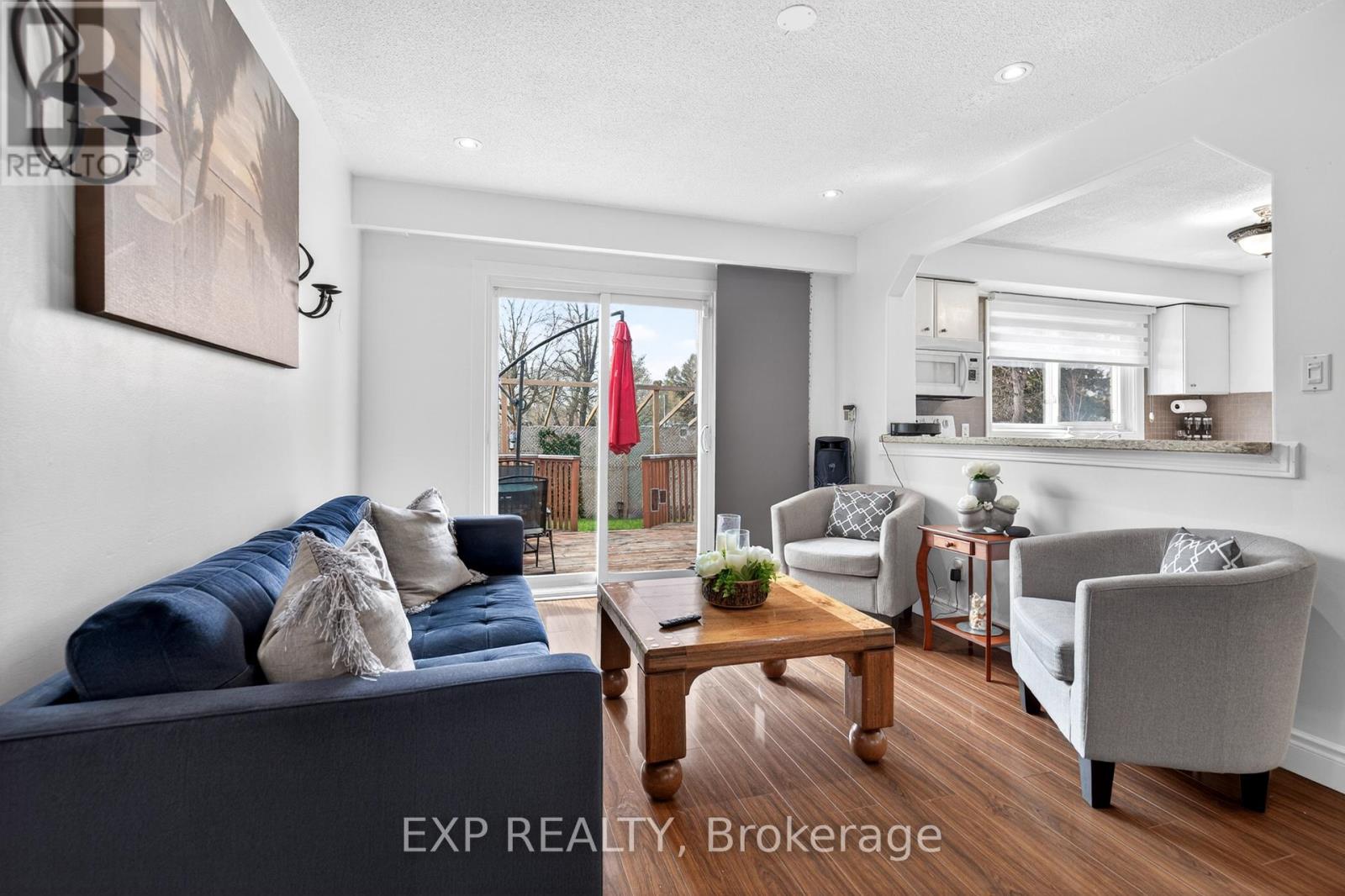 88 ENGLISH STREET - 34