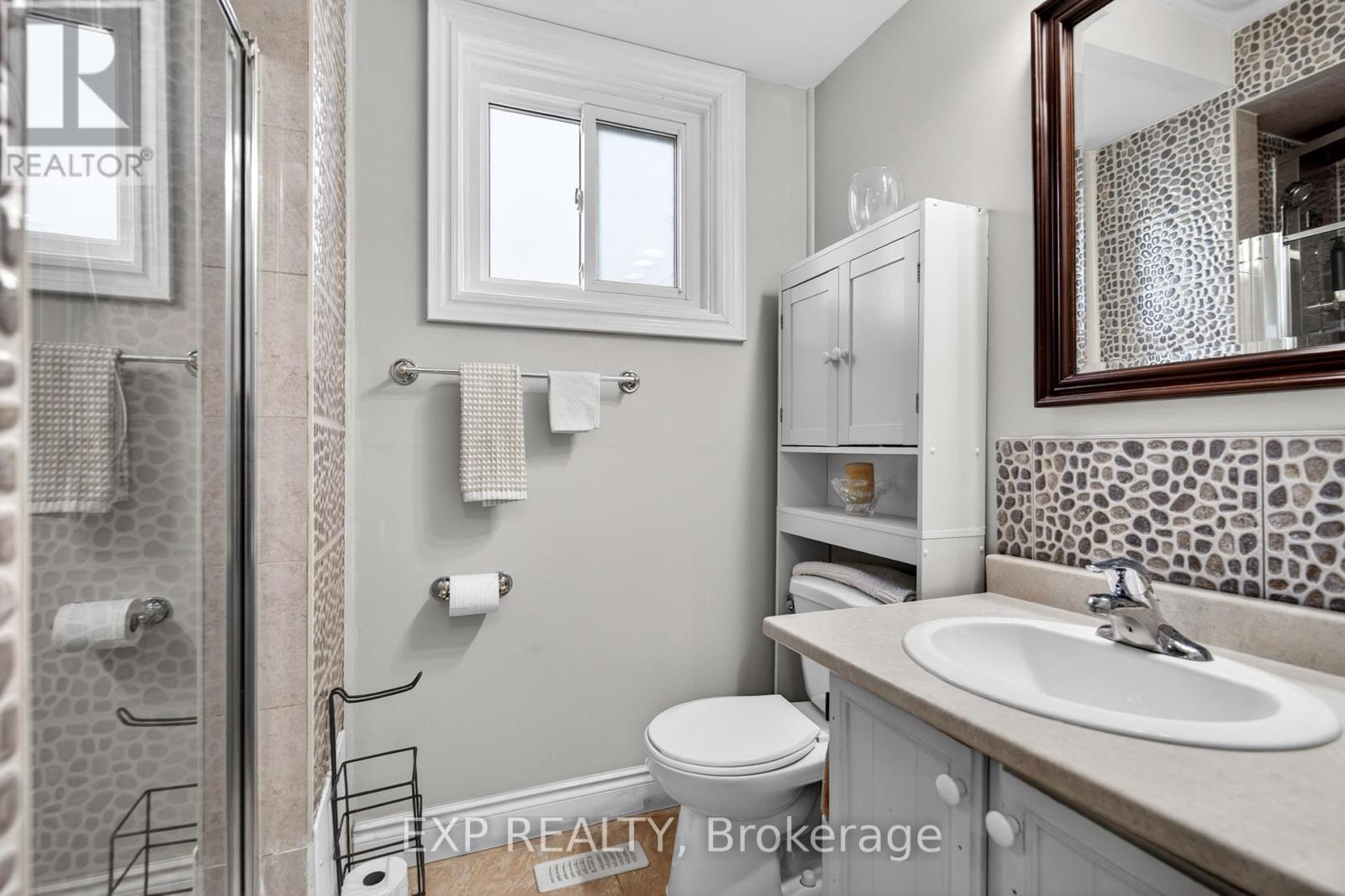 88 ENGLISH STREET - 37