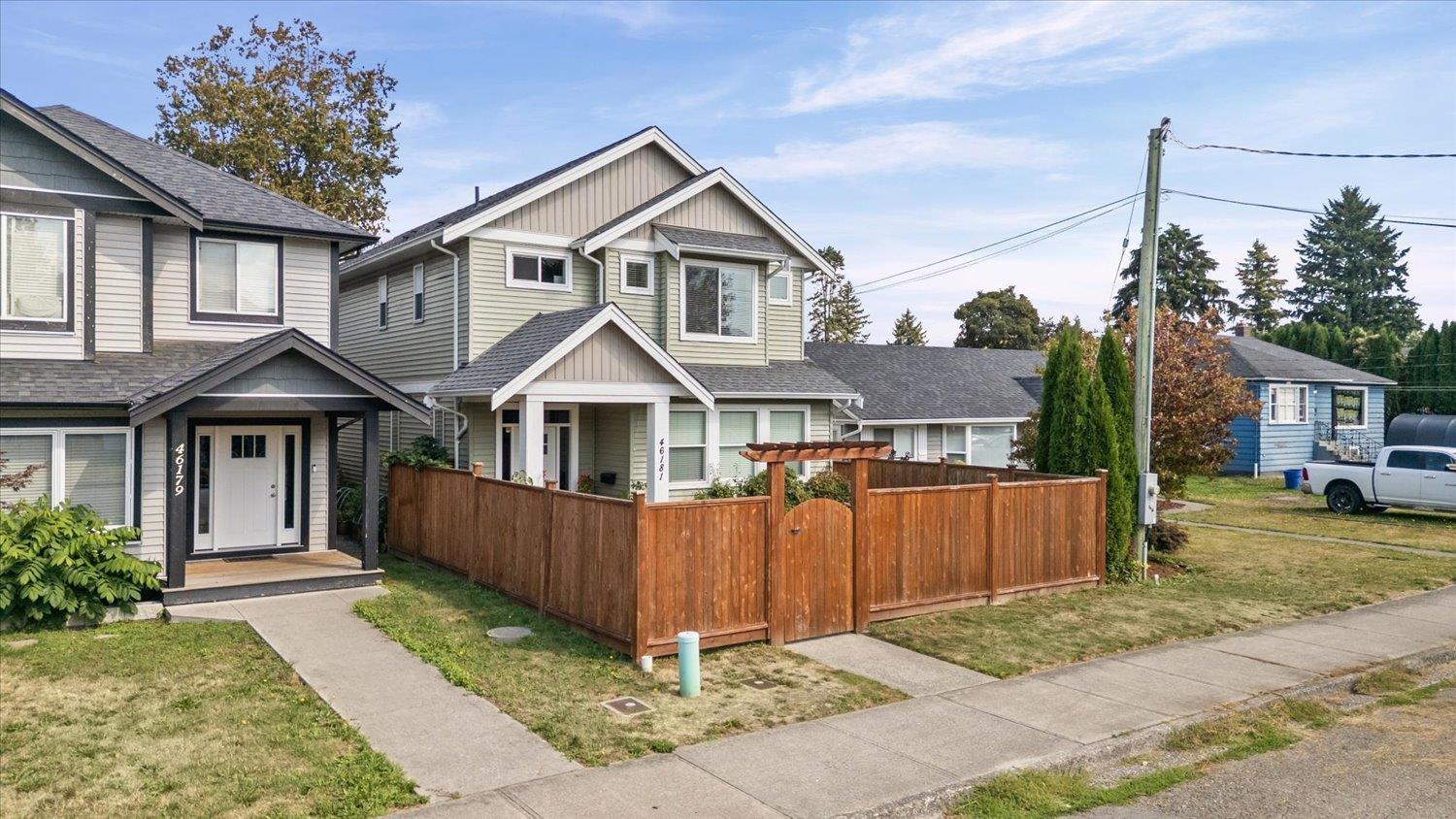 46181 SECOND AVENUE, Chilliwack Proper East, Chilliwack — photo 3