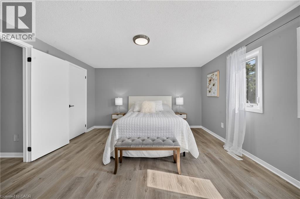 4353 SAWMILL VALLEY Drive - Image 30