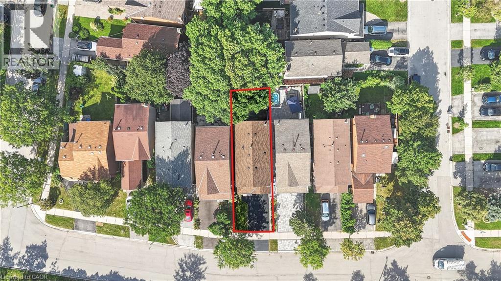 4353 SAWMILL VALLEY Drive - 48