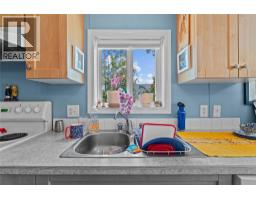 Primary Bedroom - 4421 73 Avenue Ne, Salmon Arm, BC V0E1K0 Photo 6