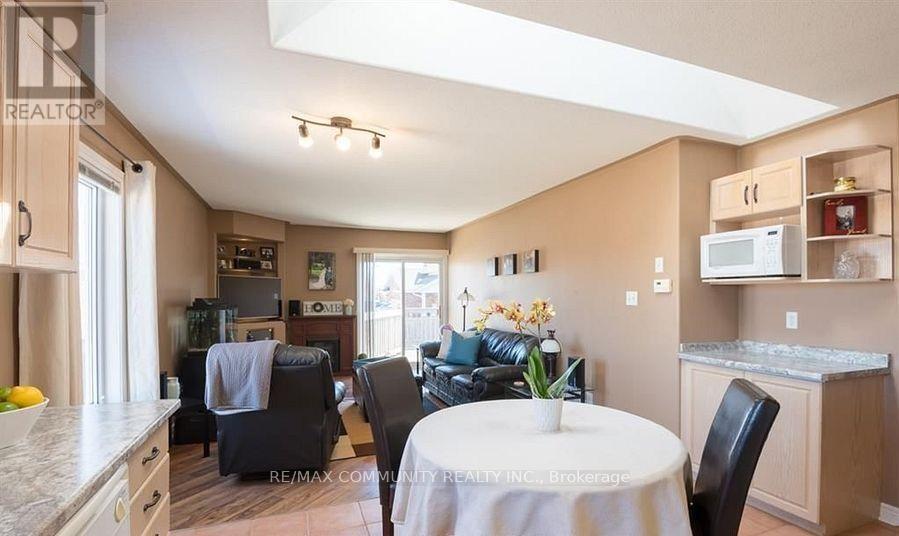 166 ST. LAWRENCE DRIVE - 12