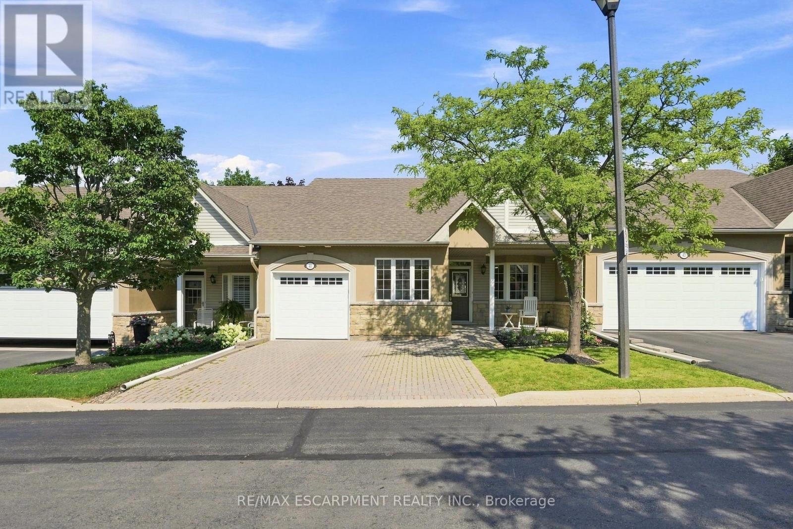 Photo of 212 Stonehenge Drive