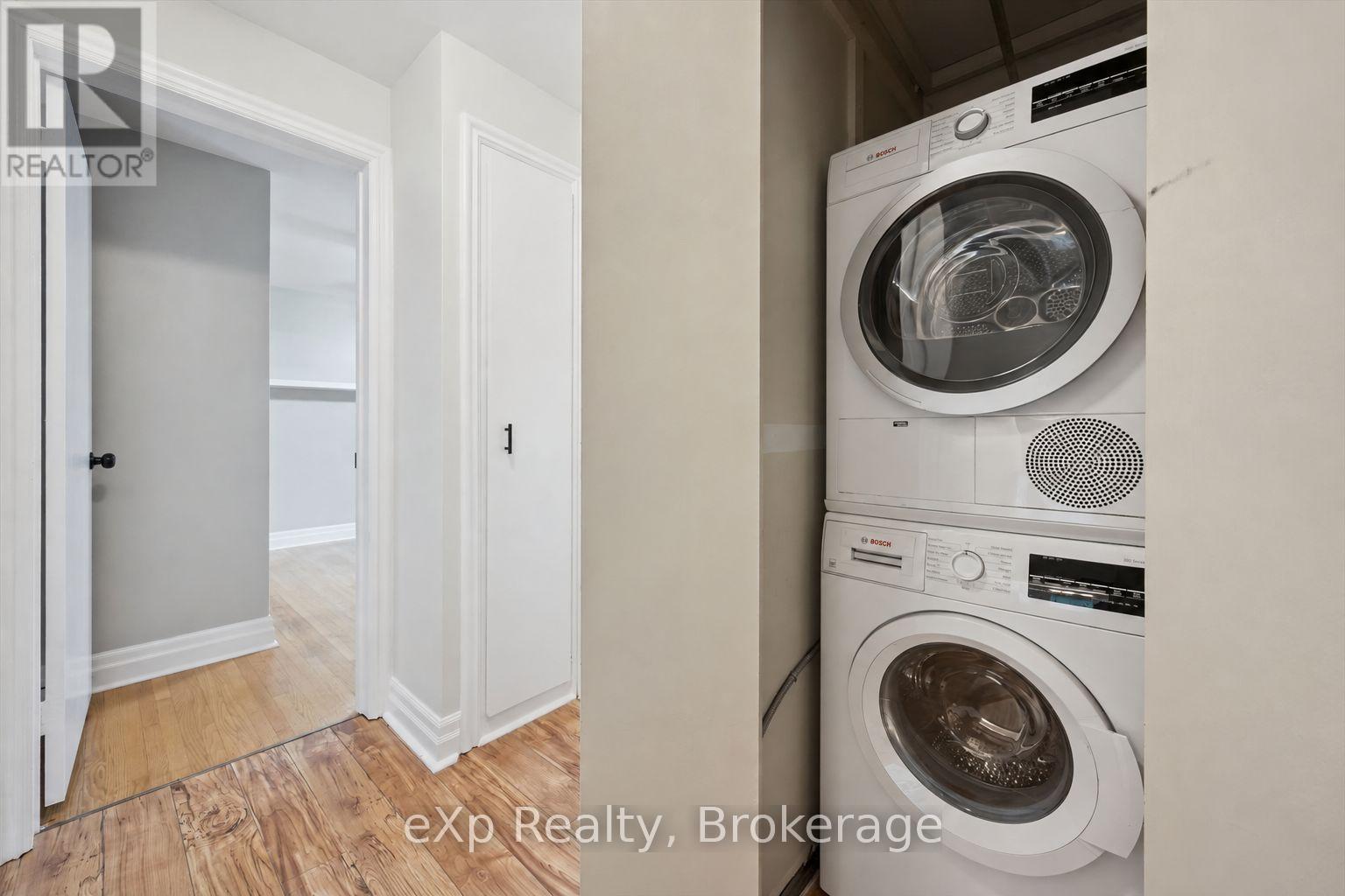 130 SPEEDVALE AVENUE W - Image 17
