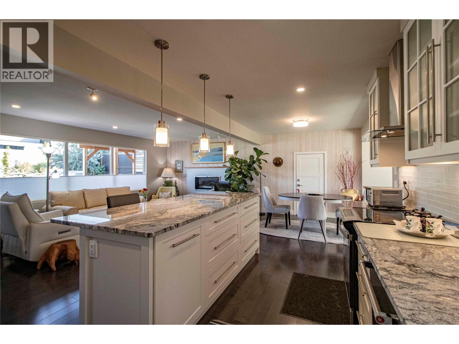 760 WESTMINSTER Avenue E, Penticton