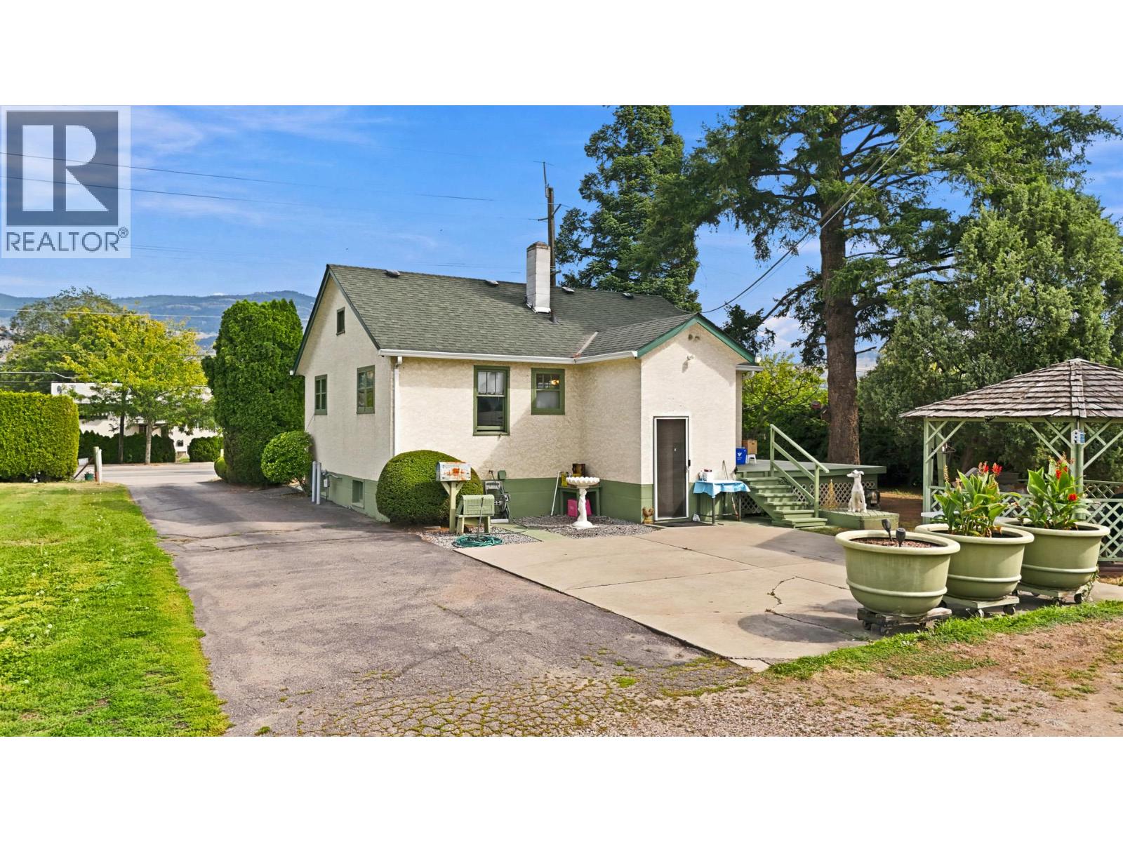 1666 Rutland Road - Image 5