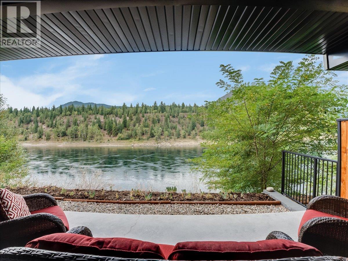 8305 OLD WANETA Road, Trail