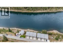 8305 Old Waneta Road, Trail, BC V1R4W9 Photo 32