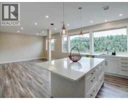 Kitchen - 8305 Old Waneta Road, Trail, BC V1R4W9 Photo 12