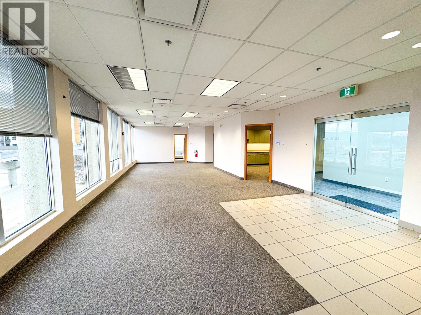 300 1674 Bertram Street, Kelowna