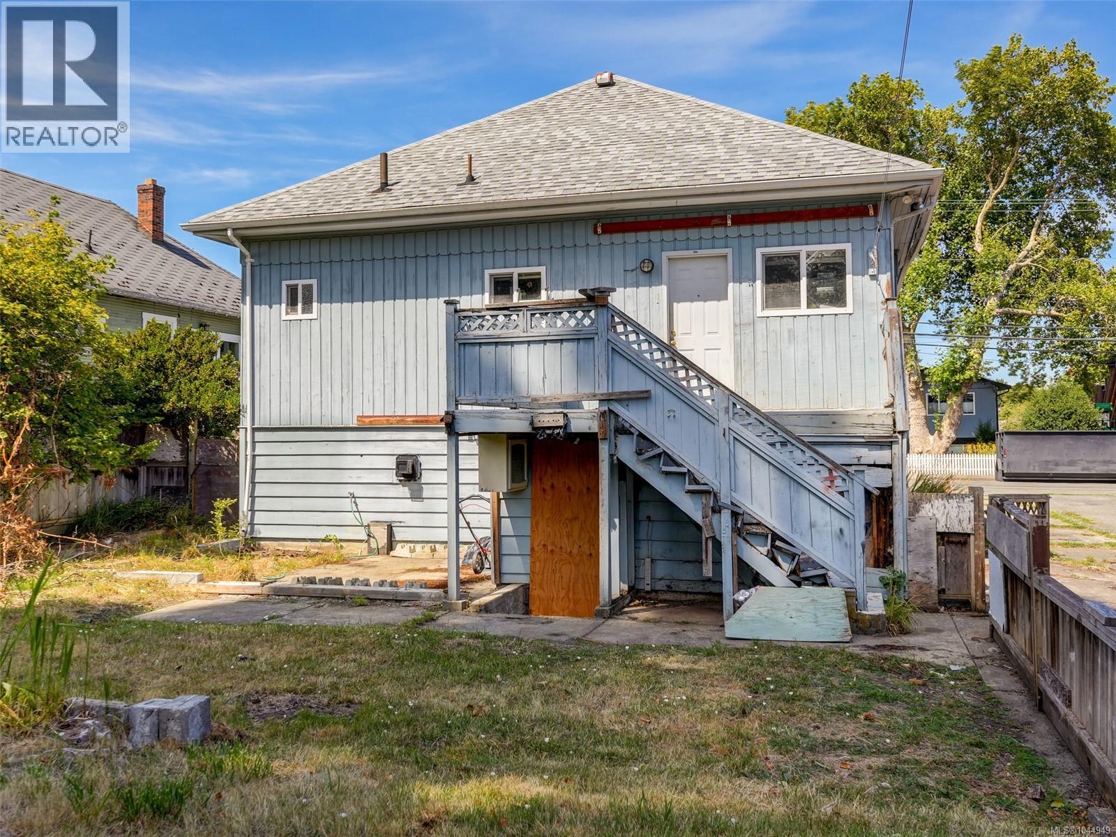 1637 Pembroke St - 7