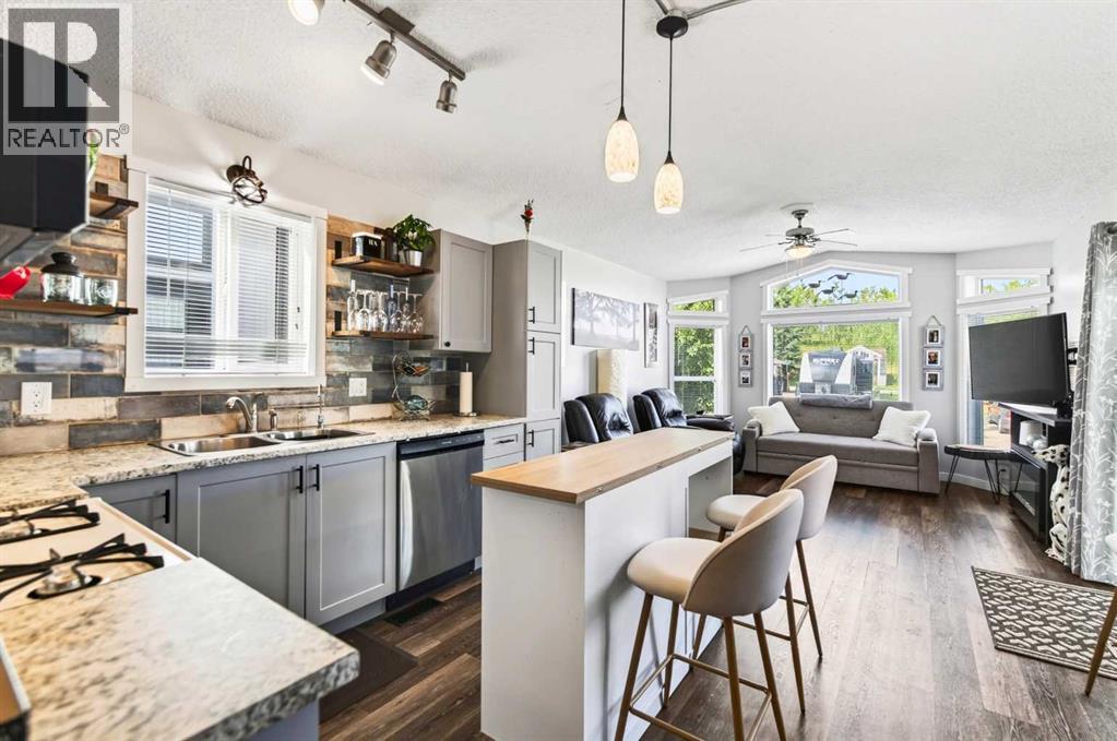 Listing photo – 3076, 25074 South Pine Lake Road, Rural Red Deer County