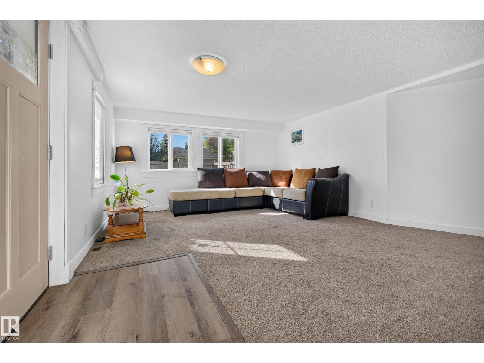11603 72 AV NW - 29