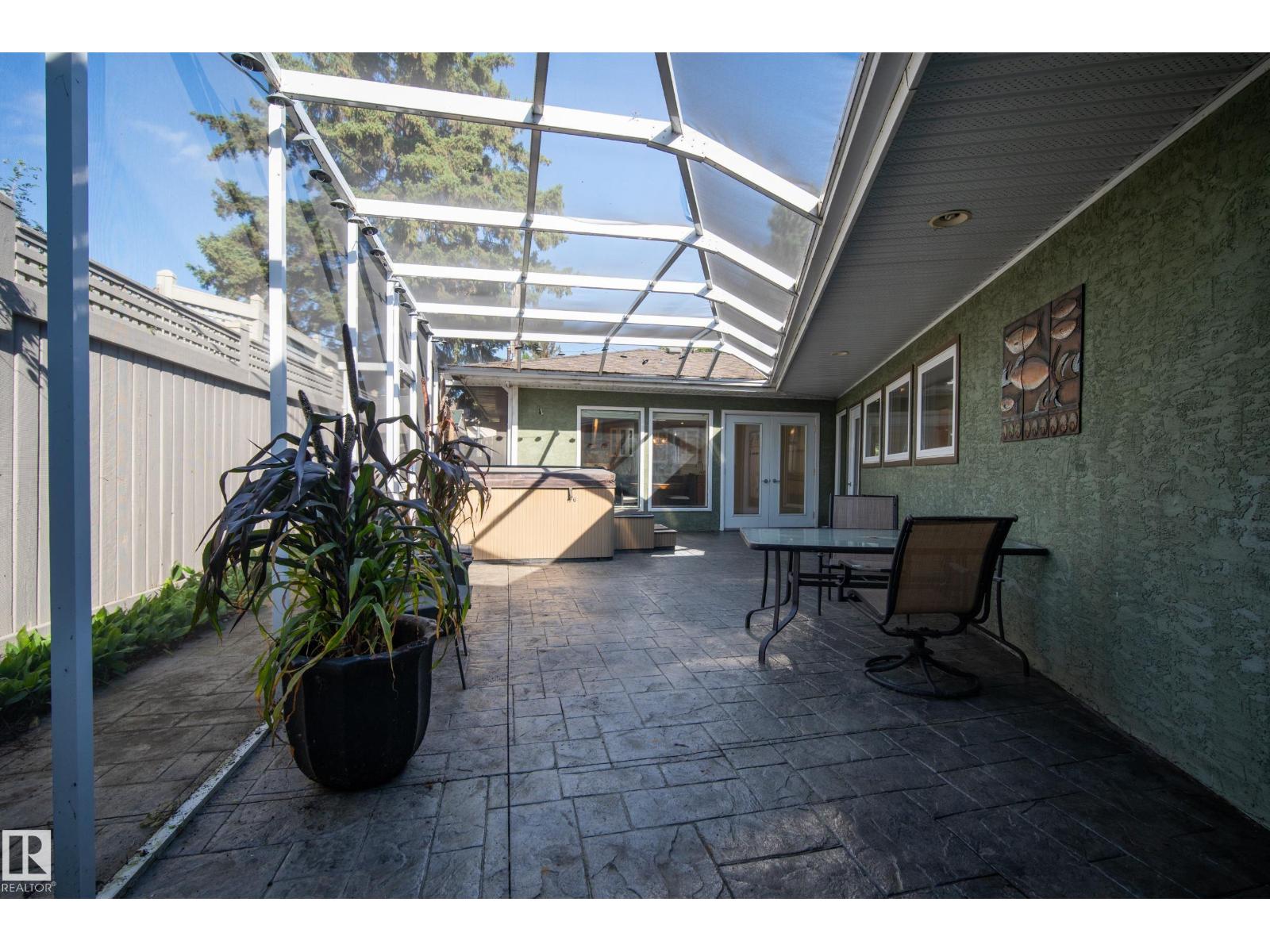 11603 72 AV NW - 45