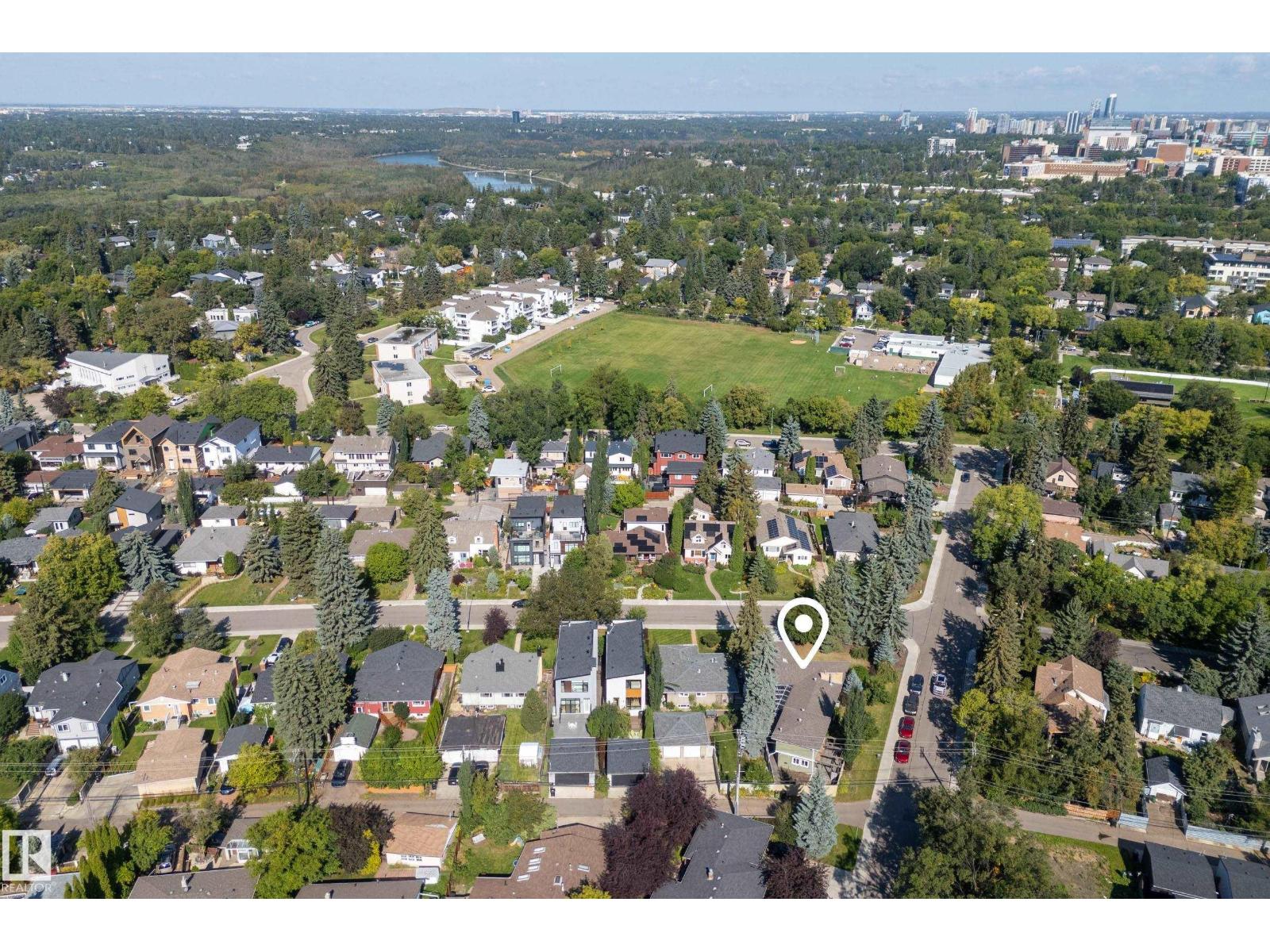 11603 72 AV NW - 51