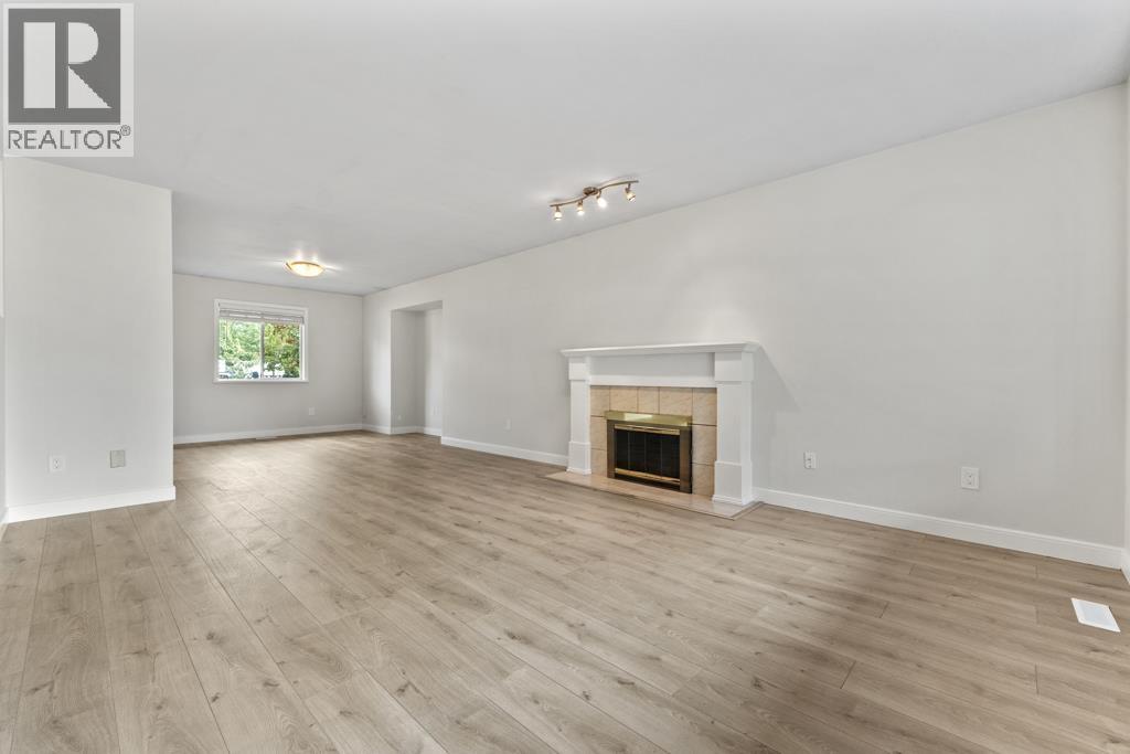 1830 WALNUT CRESCENT, Coquitlam — photo 8