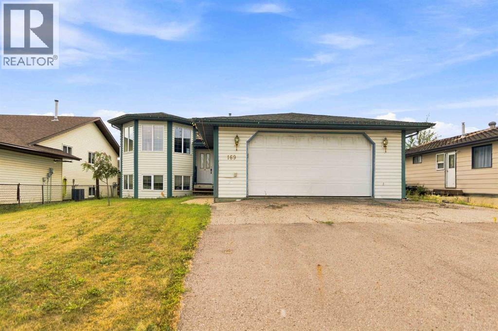 169 MCCONACHIE Crescent - 2