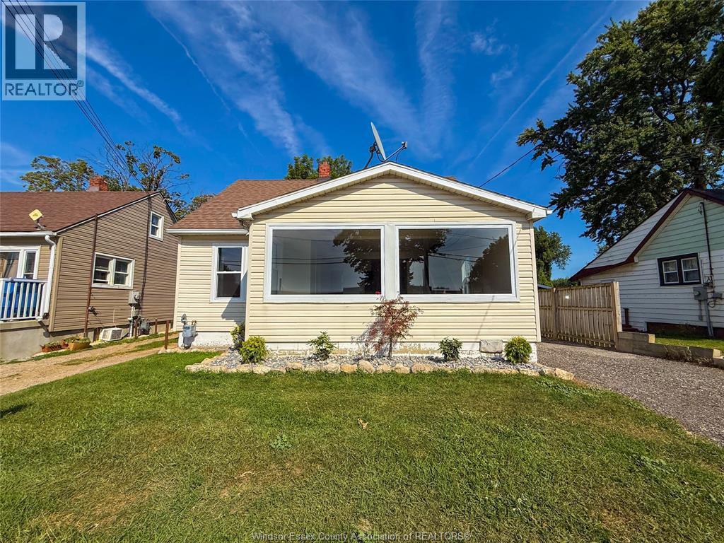 212 ERIE STREET North - 39