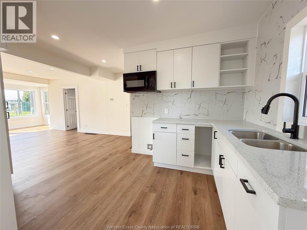 212 ERIE STREET North - Image 5