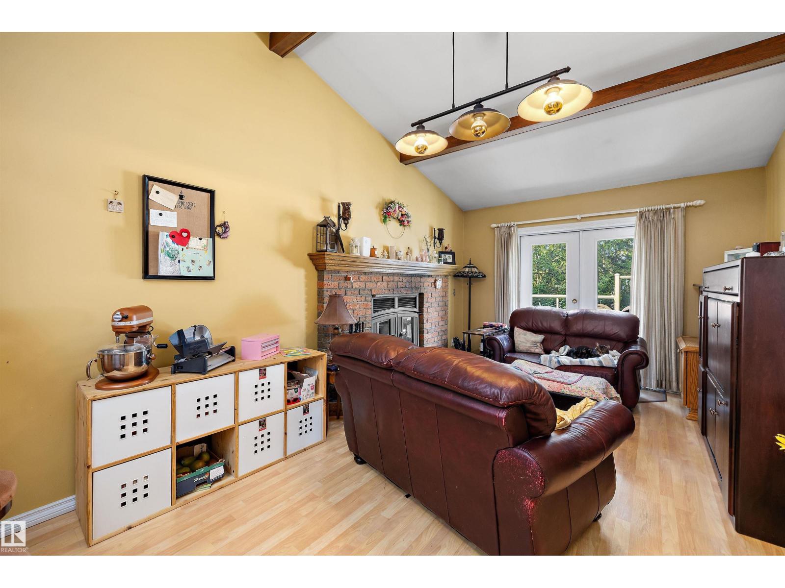 5 WESTWOOD PL - 16