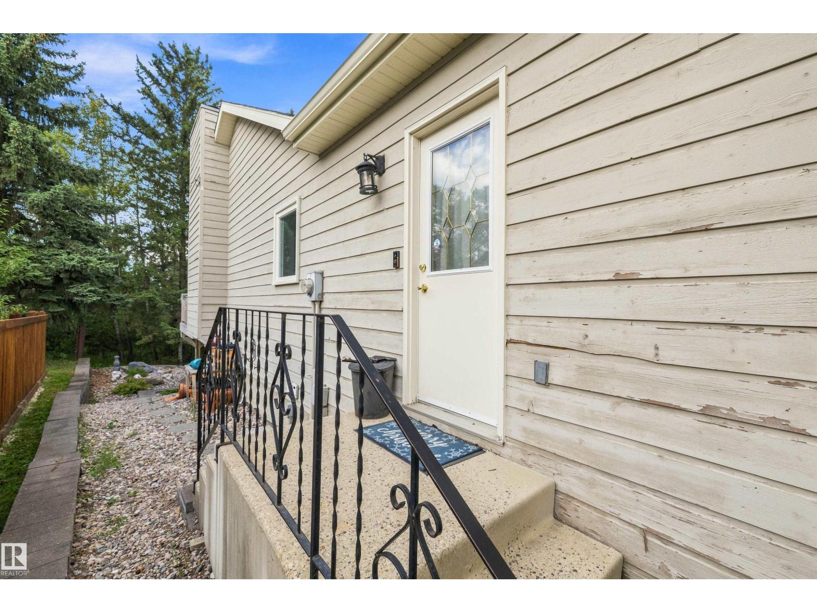 5 WESTWOOD PL - 55