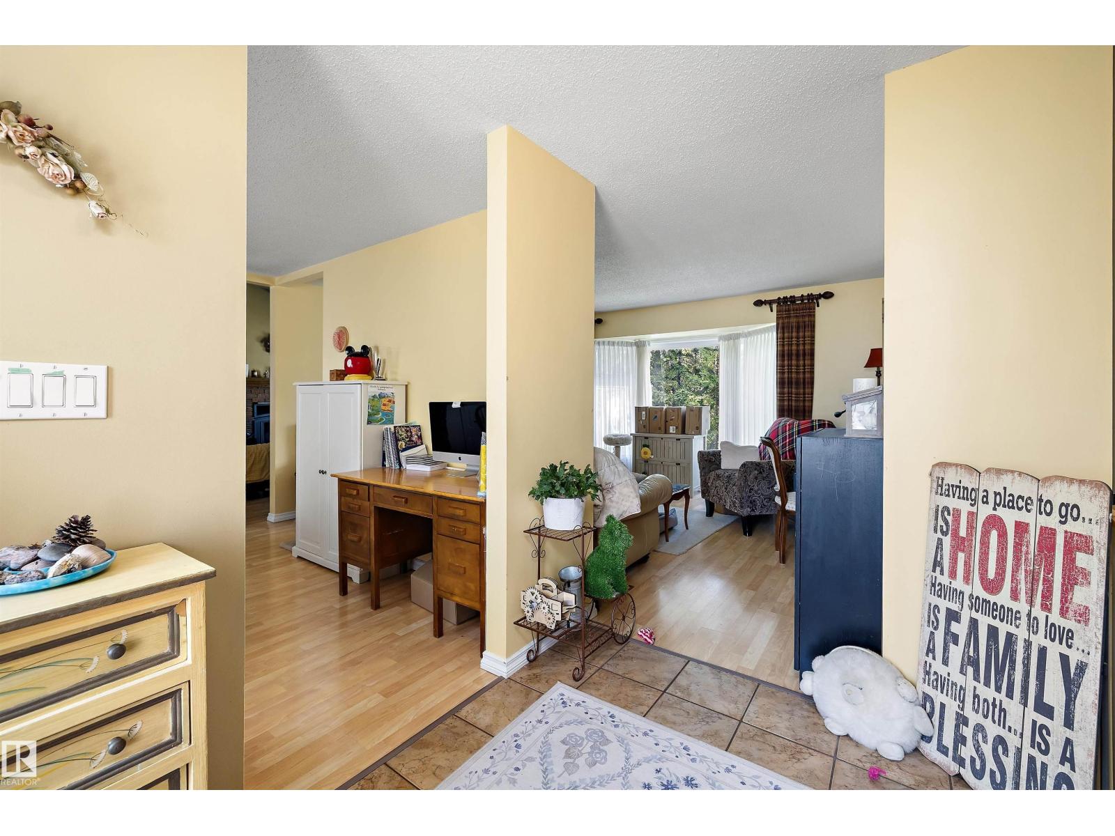 5 WESTWOOD PL - 10