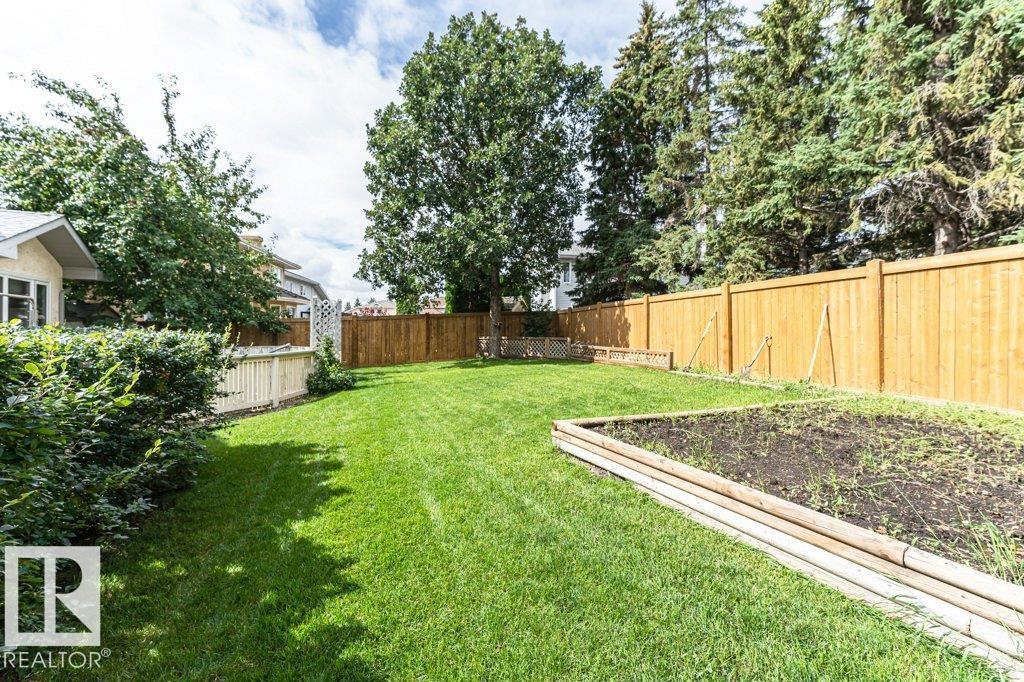 4908 43 AV NW - 49