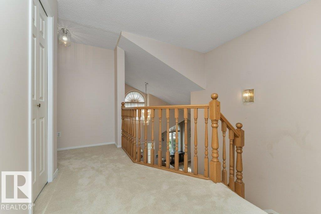 4908 43 AV NW - 23