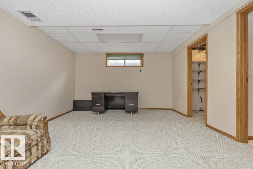 4908 43 AV NW - 44
