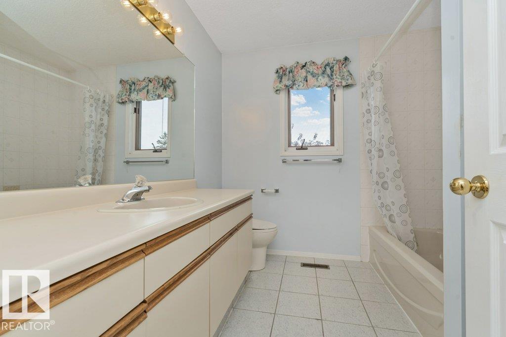 4908 43 AV NW - 36