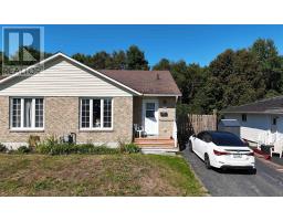 43 Capillo Rd, Elliot Lake, ON P5A2Z5 Photo 20