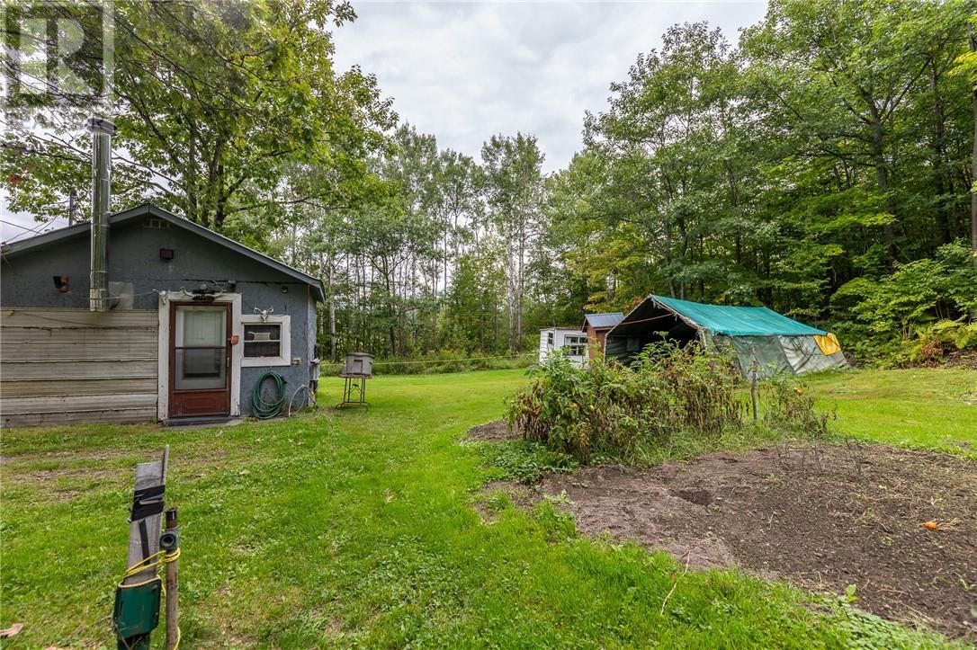 1500 Bass Lake Road, Espanola — photo 4