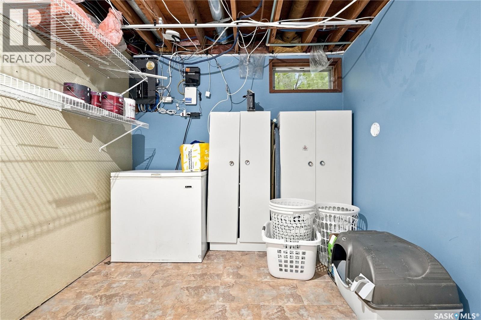875 Seymour CRESCENT - Image 35